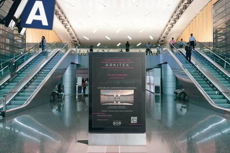Mockup de l'affiche de l'évènement à Bordeaux